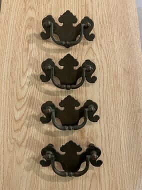 (QTY 4) VTG 2.5” Ethan Allen Heirloom Colonial Manor Brass Handle Drawer Pull